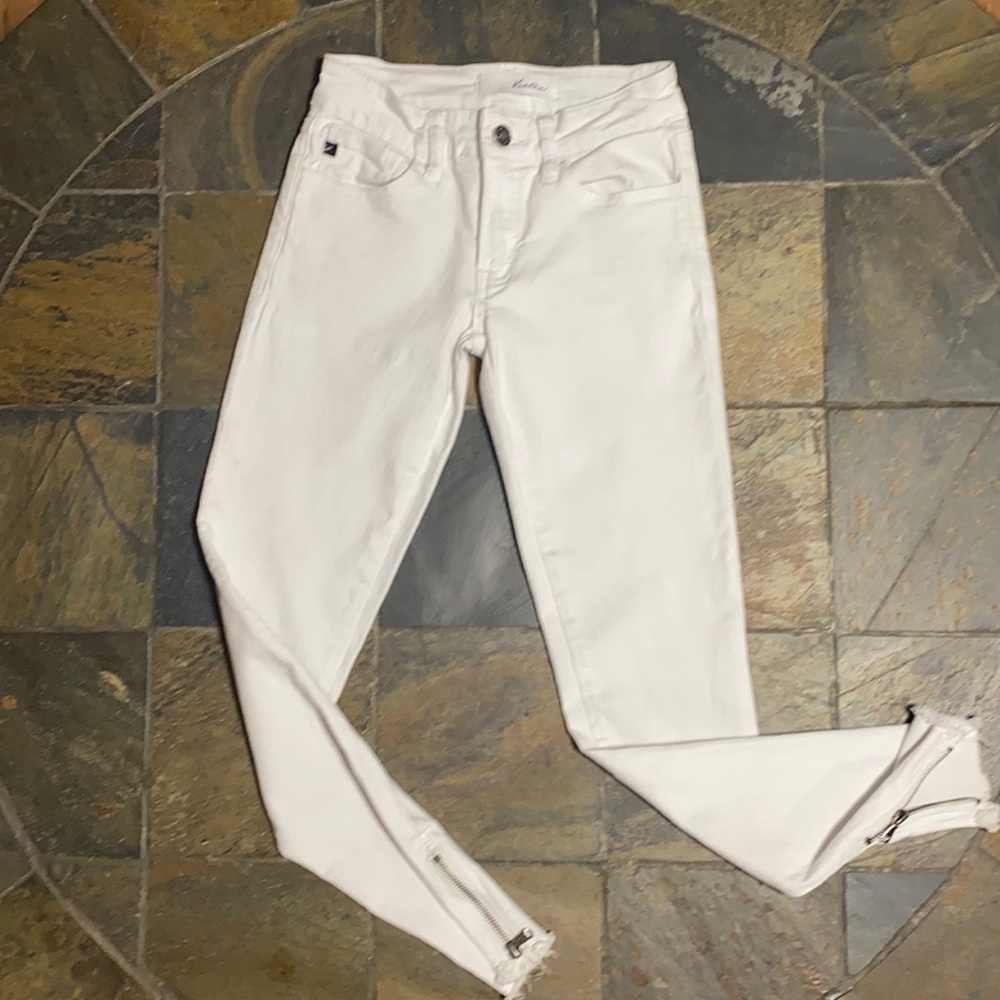 KanCan Skinny Jeans Size 0/23